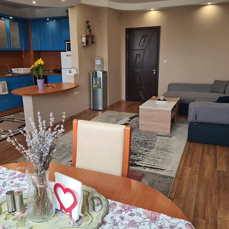 Boutique Apartment Jana Shumen Exterior foto
